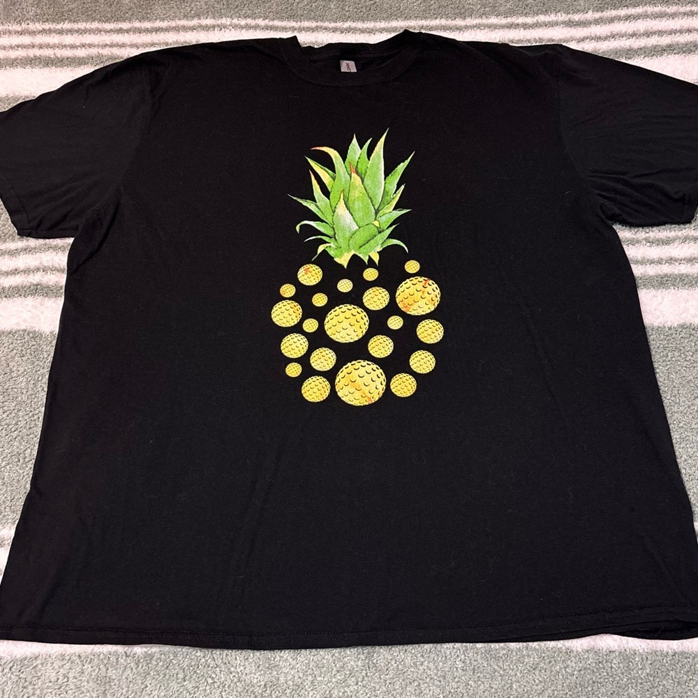 Gildan 3XL Black Tee with Golf Ball Pineapple Design